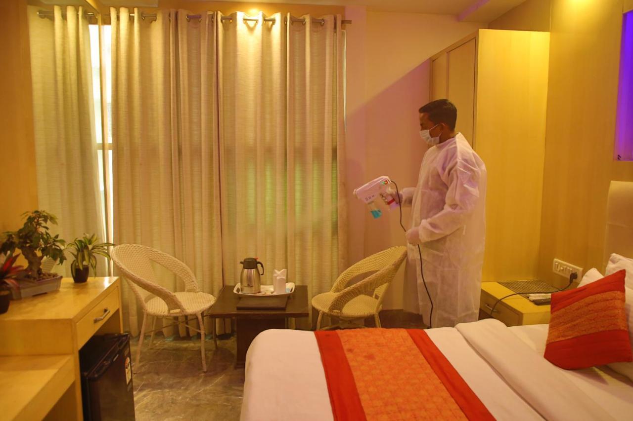 ניו דלהי Hotel Shelton מראה חיצוני תמונה