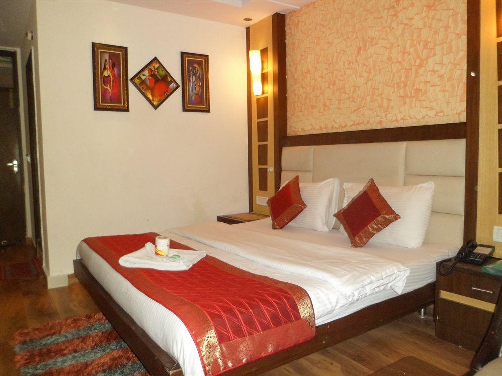 ניו דלהי Hotel Shelton מראה חיצוני תמונה